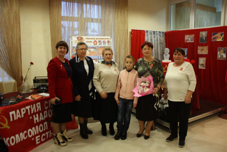 В городе Заводоуковске Тюменской области прошло совместное празднование 100-летия ВЛКСМ