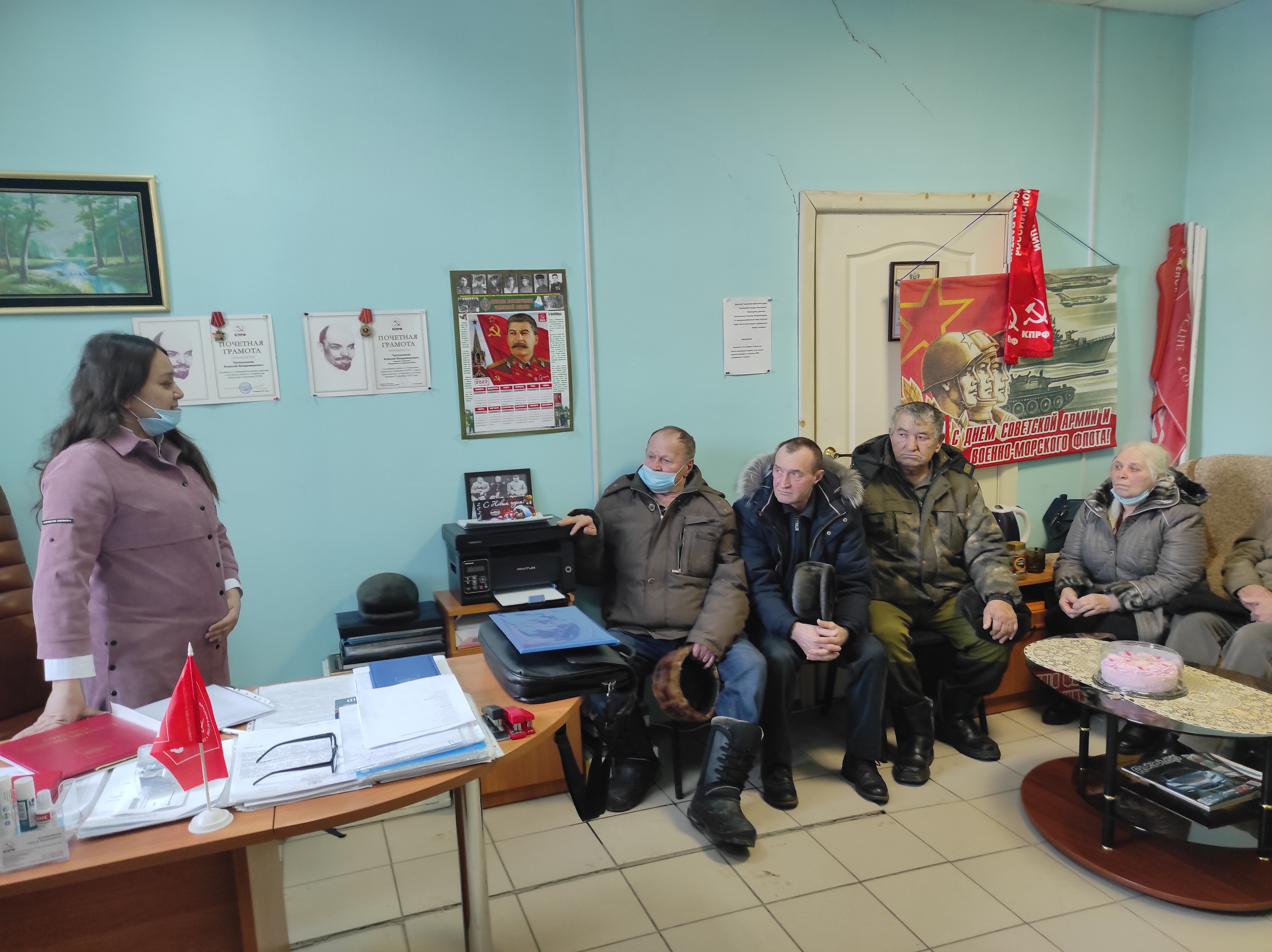 Депутат-коммунист Регина Юхневич посетила отдалённые районы Тюменской области