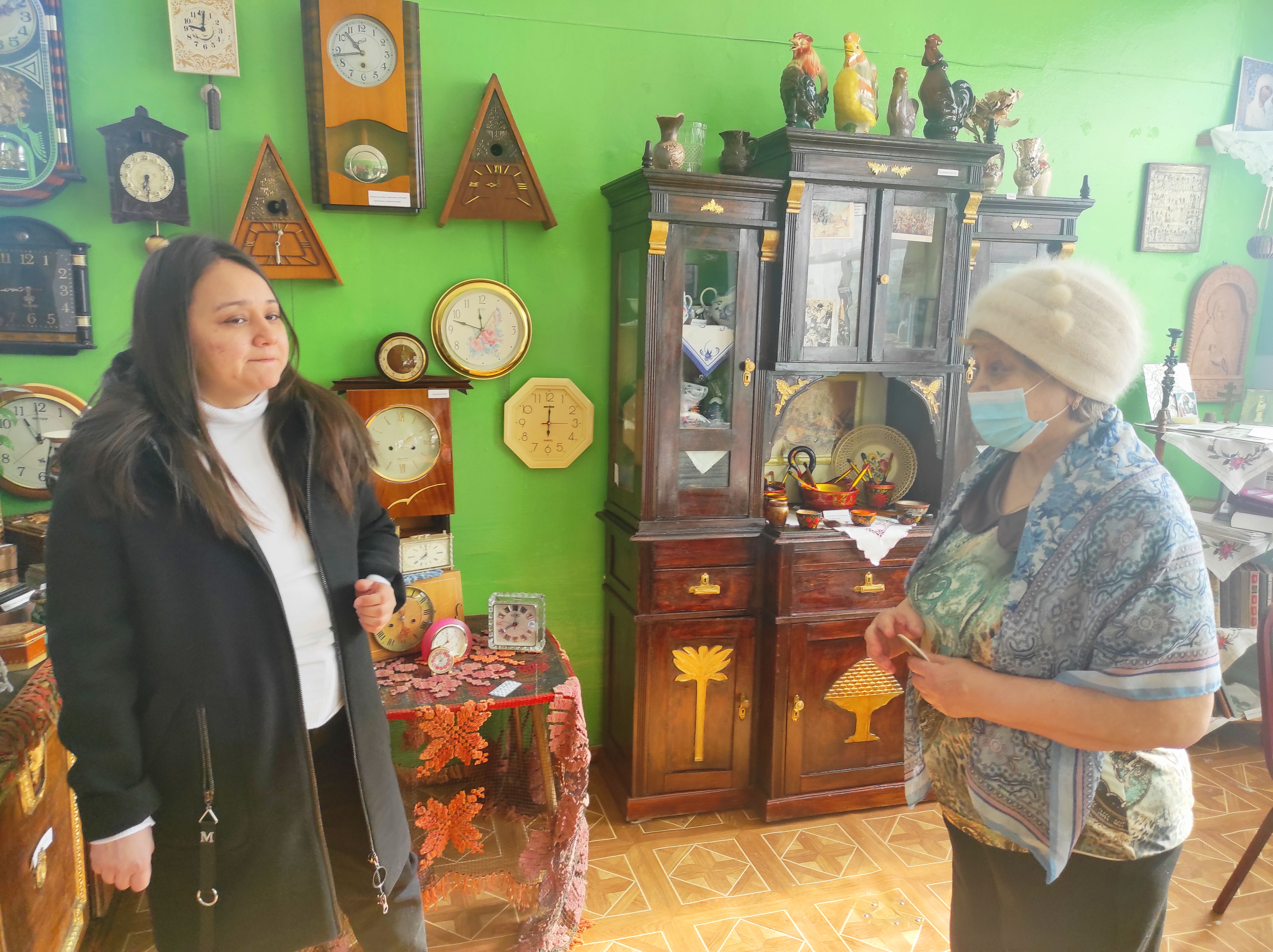 Регина Юхневич посетила музей истории посёлка Боровский